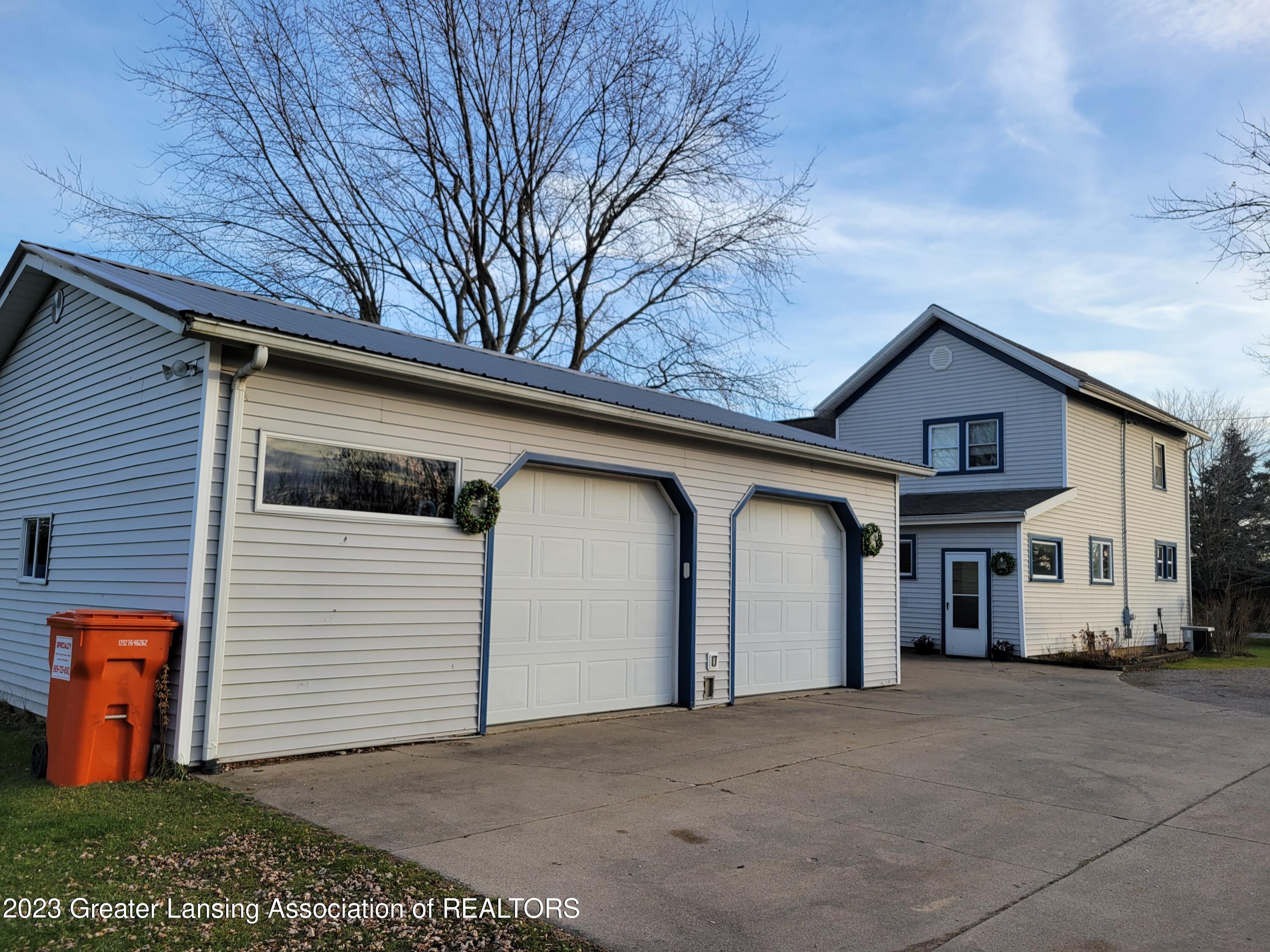 4350 West Hibbard Road Owosso, MI 48867 - Photo 4 of 46 20231215_154536