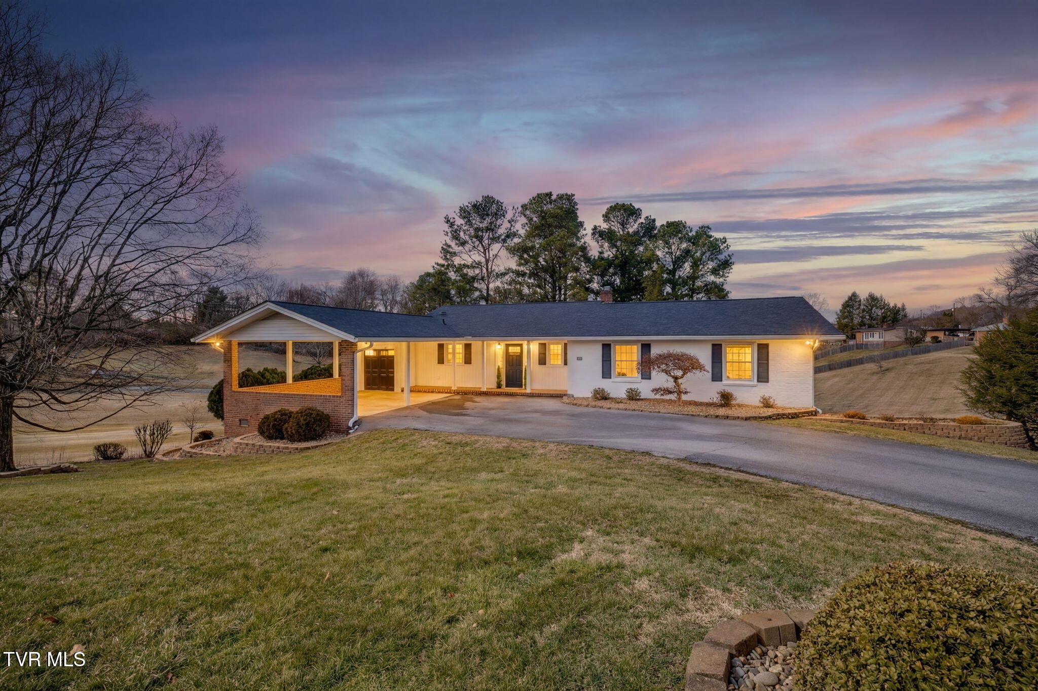 416 Manderley Road Kingsport, TN 37660 - Photo 1 of 59 001a