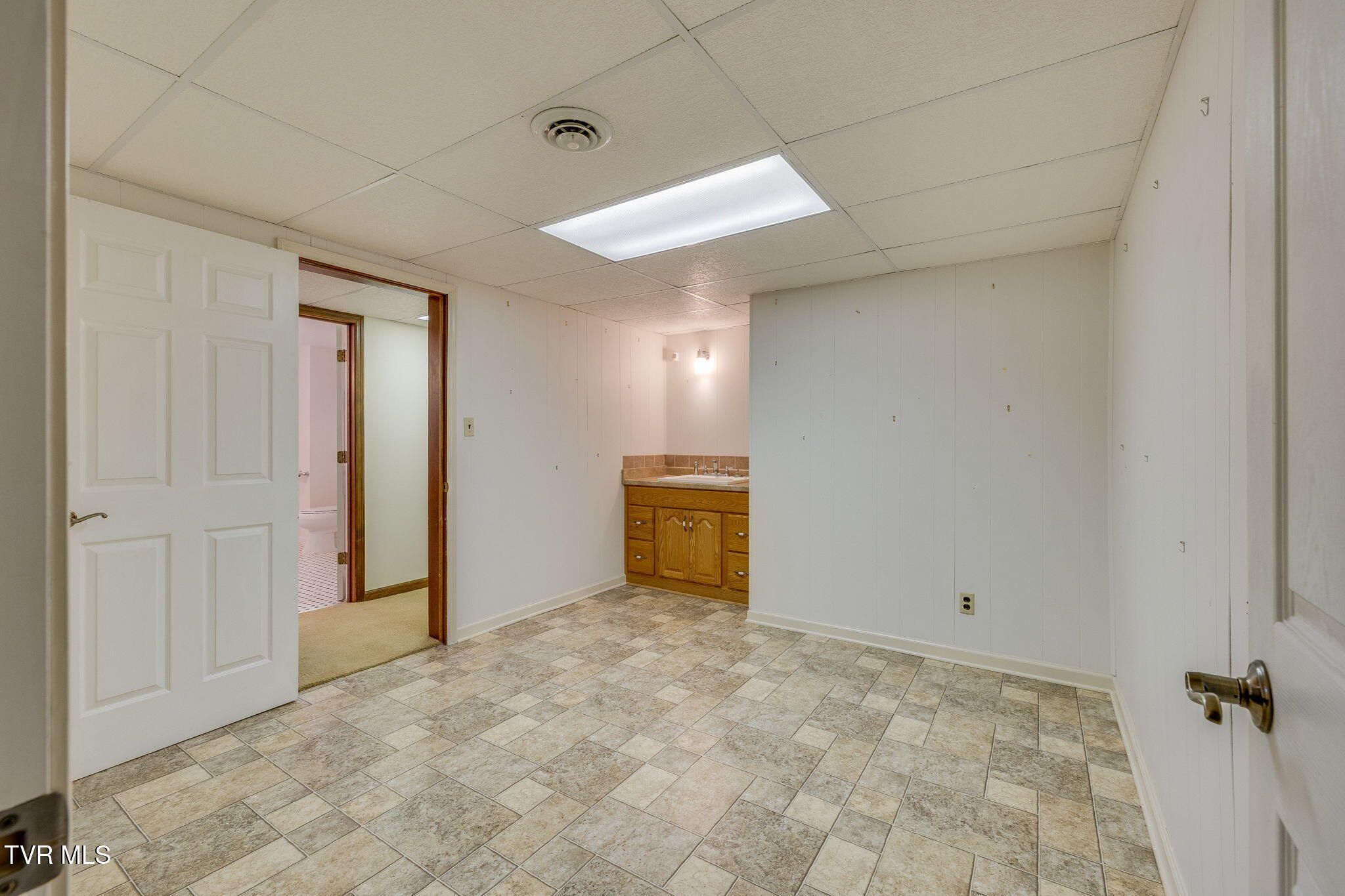 416 Manderley Road Kingsport, TN 37660 - Photo 42 of 59 037