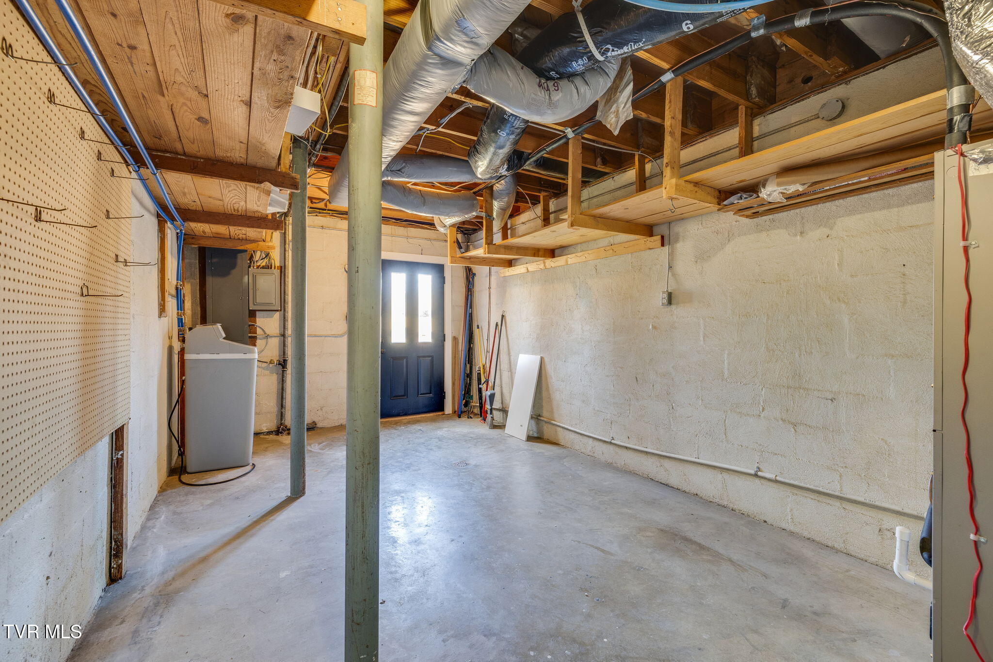 416 Manderley Road Kingsport, TN 37660 - Photo 43 of 59 038