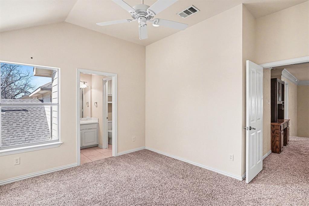 5508 Junius Street Dallas, TX 75214 - Photo 29 of 34 a view of an empty room with a window