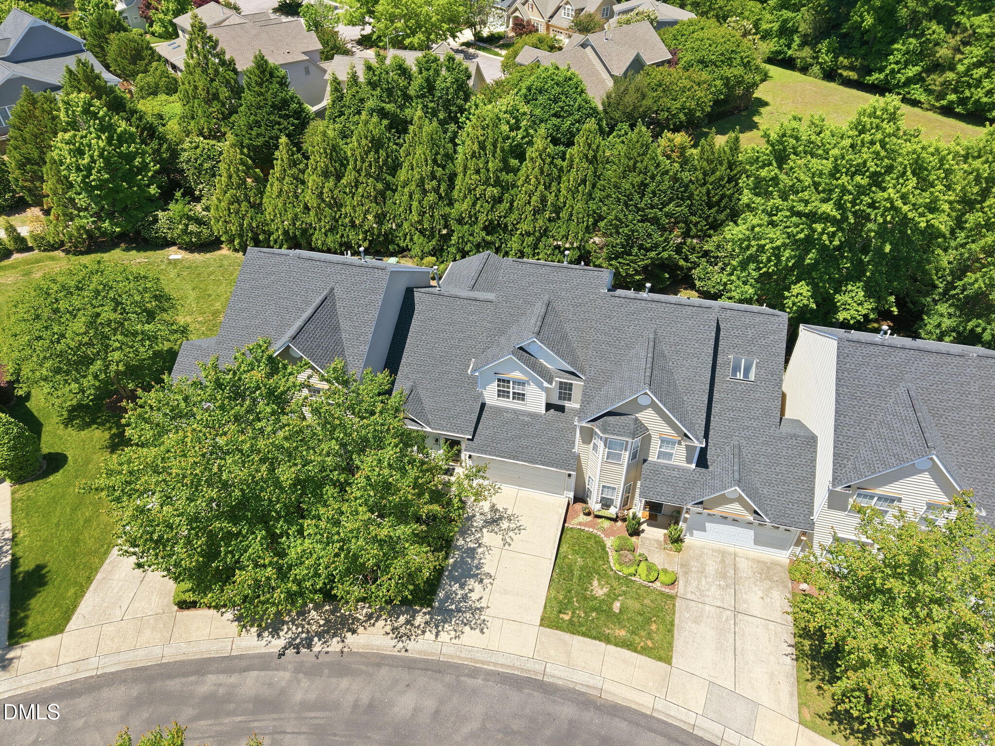 10724 Edmundson Avenue Raleigh, NC 27614 - Photo 4 of 42 9-web-or-mls-DJI_20260508134737_0345_D