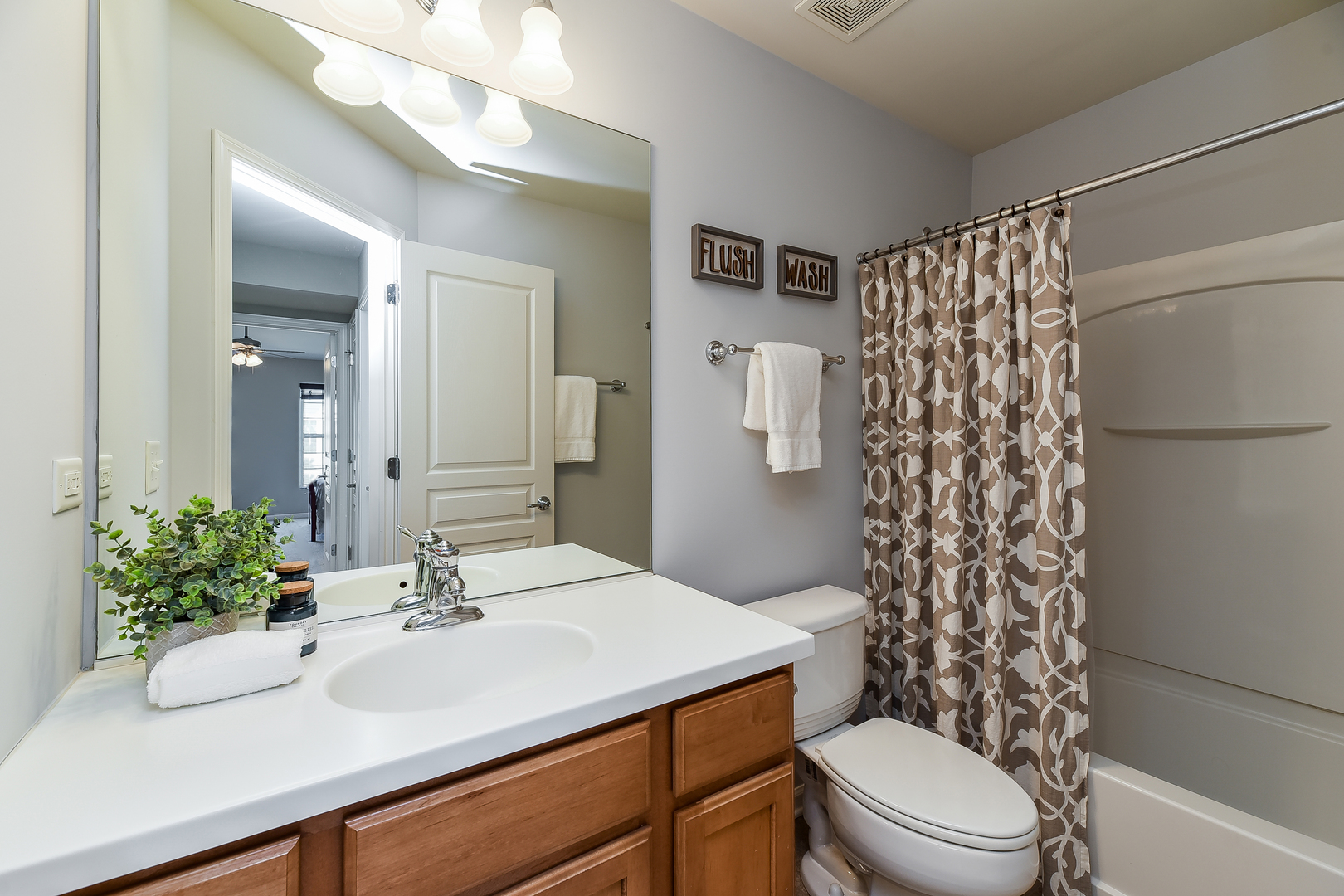 102 Devoe Drive Oswego, IL 60543 - Photo 14 of 17