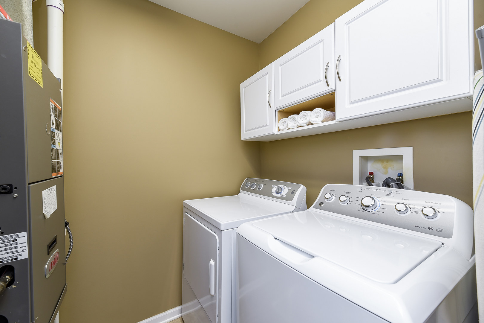 102 Devoe Drive Oswego, IL 60543 - Photo 15 of 17