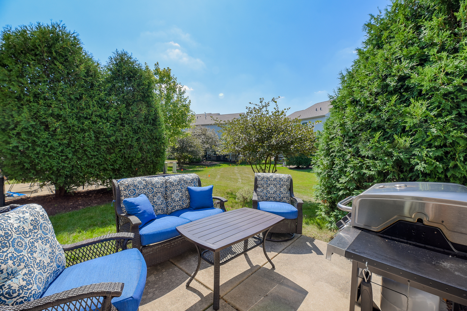 102 Devoe Drive Oswego, IL 60543 - Photo 16 of 17