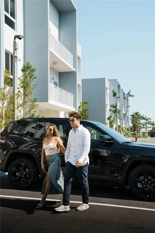 $749,000 | 610 Northeast 2nd Street, Unit 301, Dania Beach, FL 33004