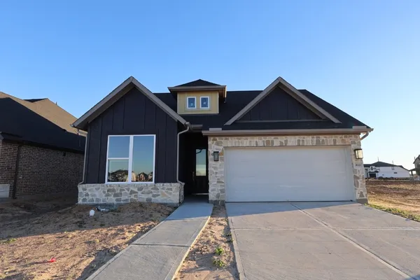 $330,000 | 4611 Compass Avenue, Richmond, TX 77469