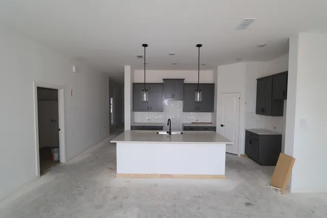 $340,000 | 4611 Compass Avenue, Richmond, TX 77469