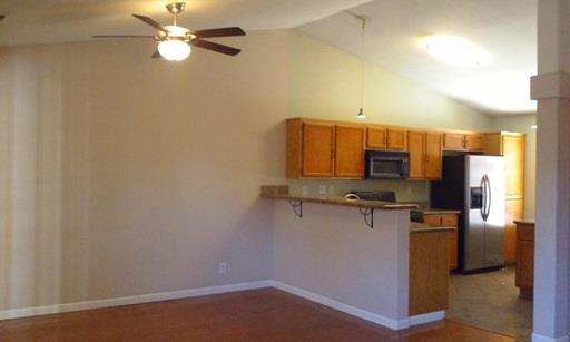 2431 Valley View Road Hollister, CA 95023 - Photo 3 of 11 Gallery Image 3