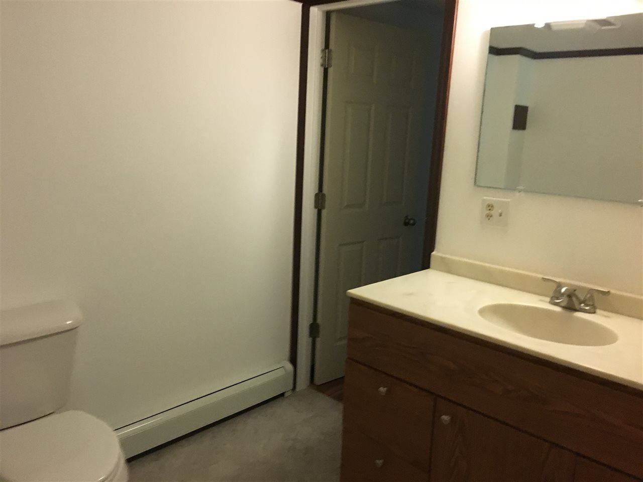 7221 East Birch Point Road Traverse City, MI 49684 - Photo 18 of 21 1818950-17.JPG
