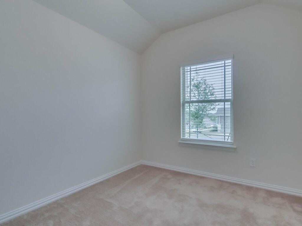 1104 Ridge Runner Drive Georgetown, TX 78628 - Photo 19 of 27 an empty room with a window