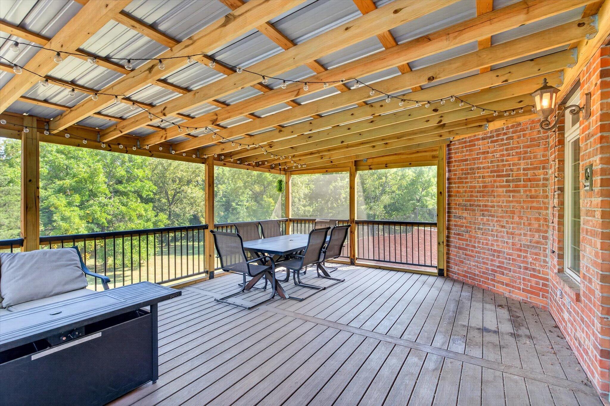 1169 East 424th Road Bolivar, MO 65613 - Photo 36 of 88 034-33