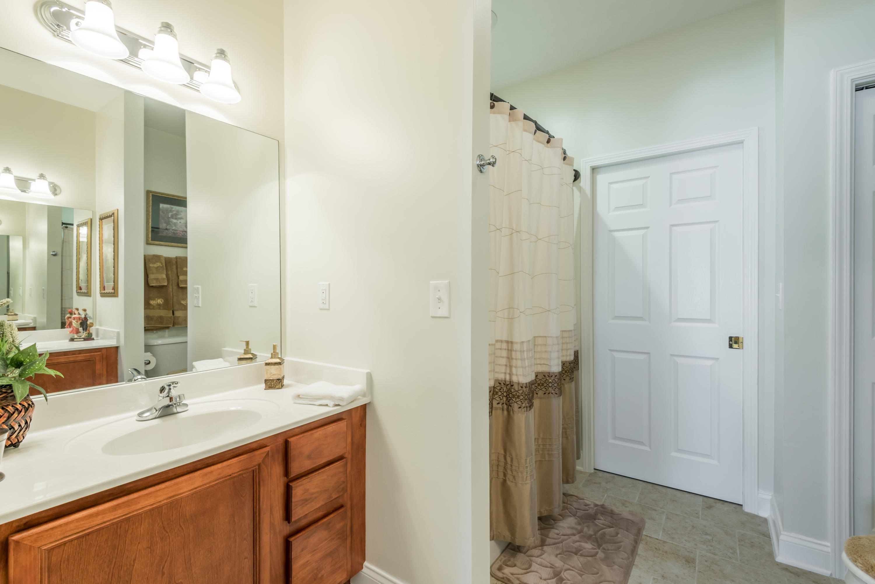 138 Hardinberry Street Oak Ridge, TN 37830 - Photo 13 of 26 138HardinberrySt-30