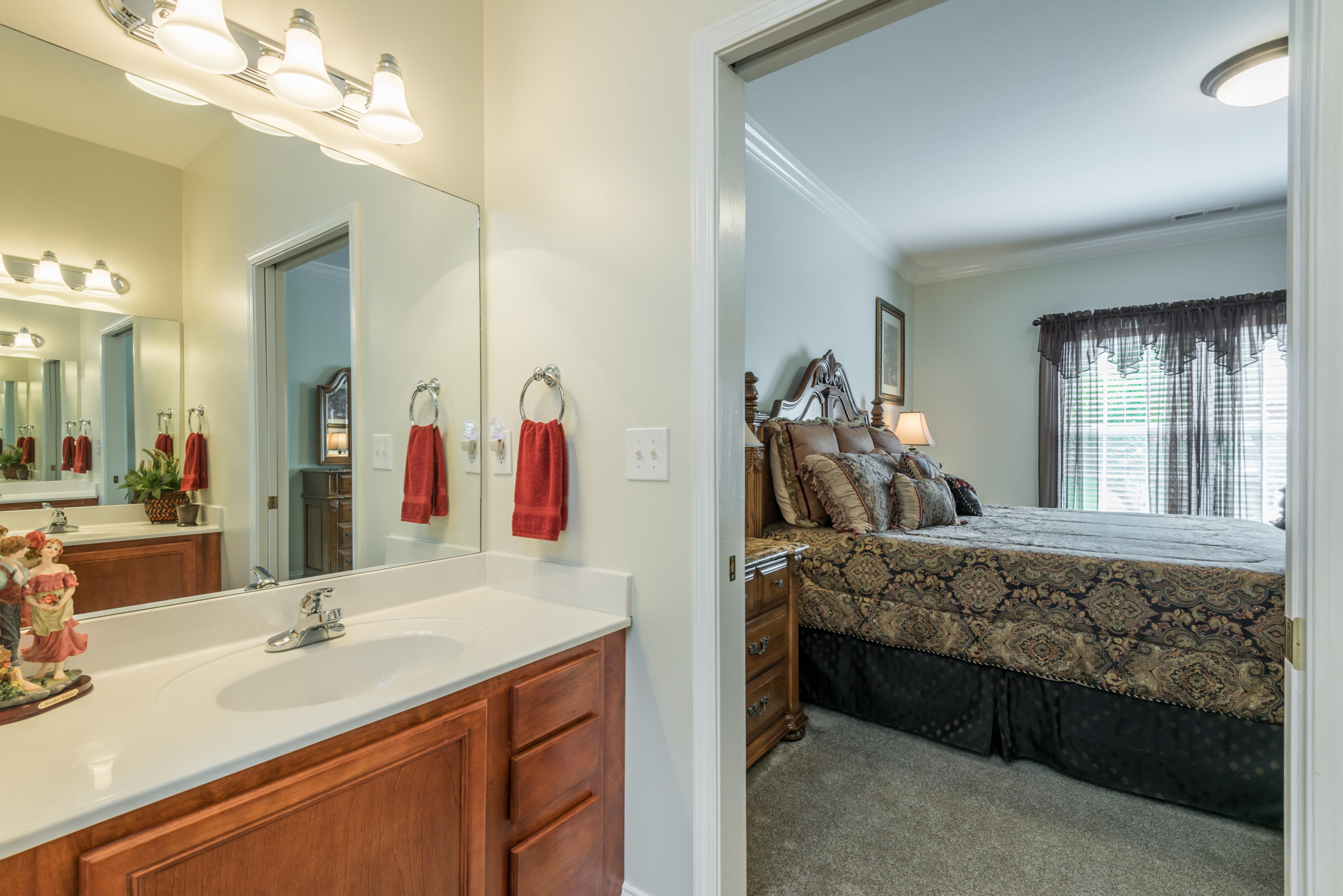 138 Hardinberry Street Oak Ridge, TN 37830 - Photo 14 of 26 138HardinberrySt-31