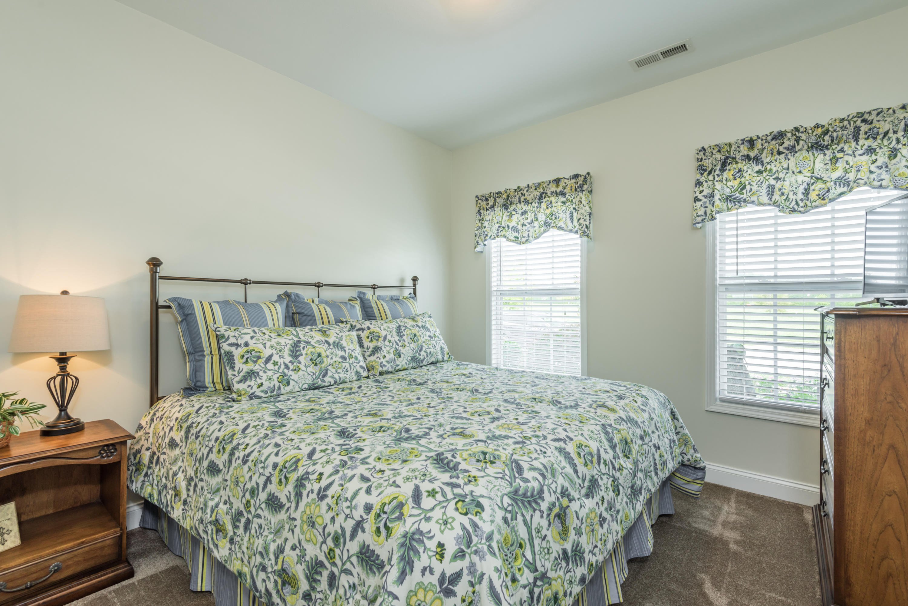 138 Hardinberry Street Oak Ridge, TN 37830 - Photo 15 of 26 138HardinberrySt-32