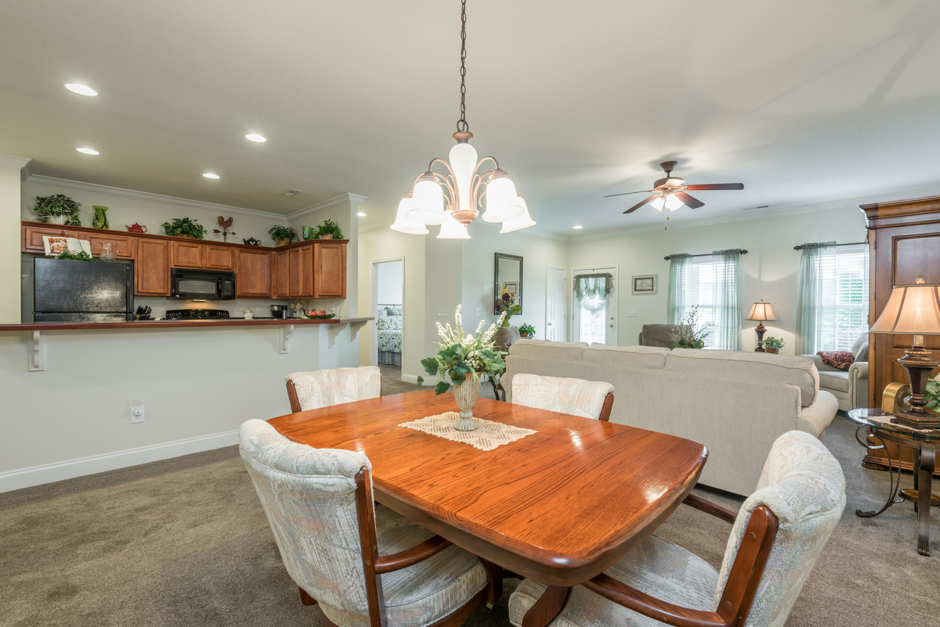 138 Hardinberry Street Oak Ridge, TN 37830 - Photo 6 of 26 138HardinberrySt-21