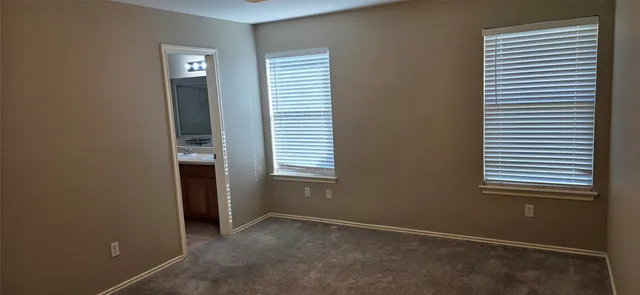 $1,850 | 204 Quail Hollow Drive, Hutto, TX 78634