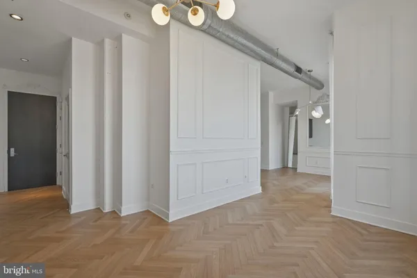 $4,150 | 520 John Carlyle Street, Unit 408, Alexandria, VA 22314