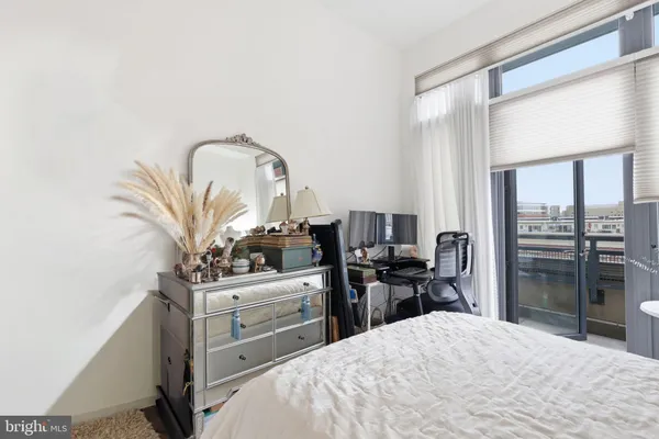 $4,150 | 520 John Carlyle Street, Unit 408, Alexandria, VA 22314