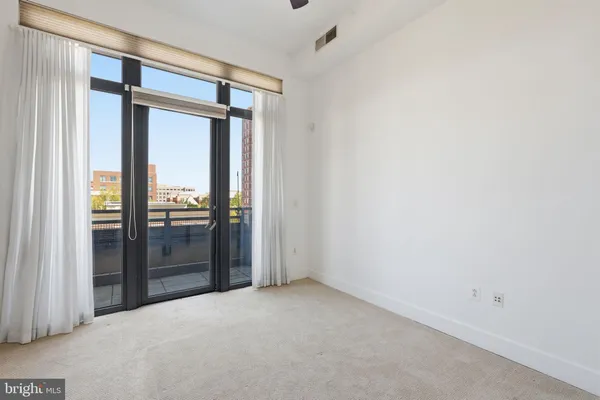 $4,150 | 520 John Carlyle Street, Unit 408, Alexandria, VA 22314