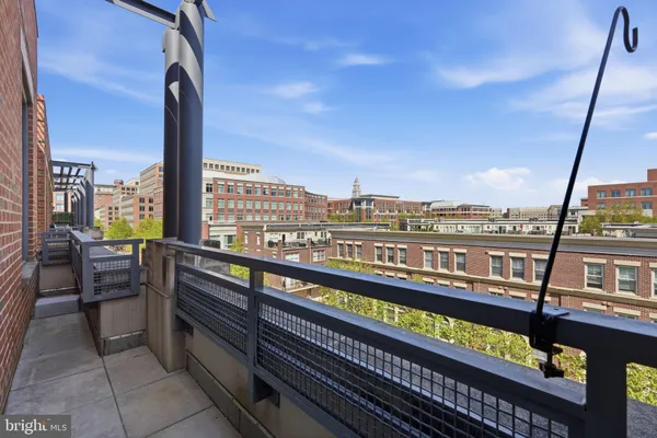 $4,150 | 520 John Carlyle Street, Unit 408, Alexandria, VA 22314