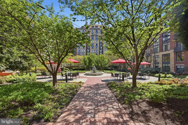 $4,150 | 520 John Carlyle Street, Unit 408, Alexandria, VA 22314