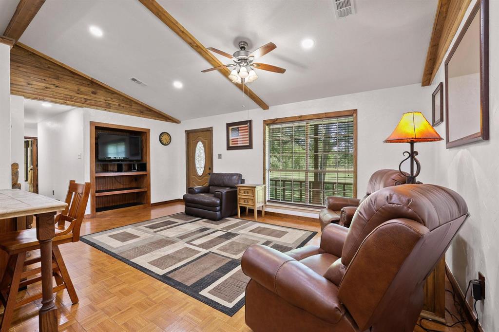 1045 Middle Road Denison, TX 75021 - Photo 11 of 39