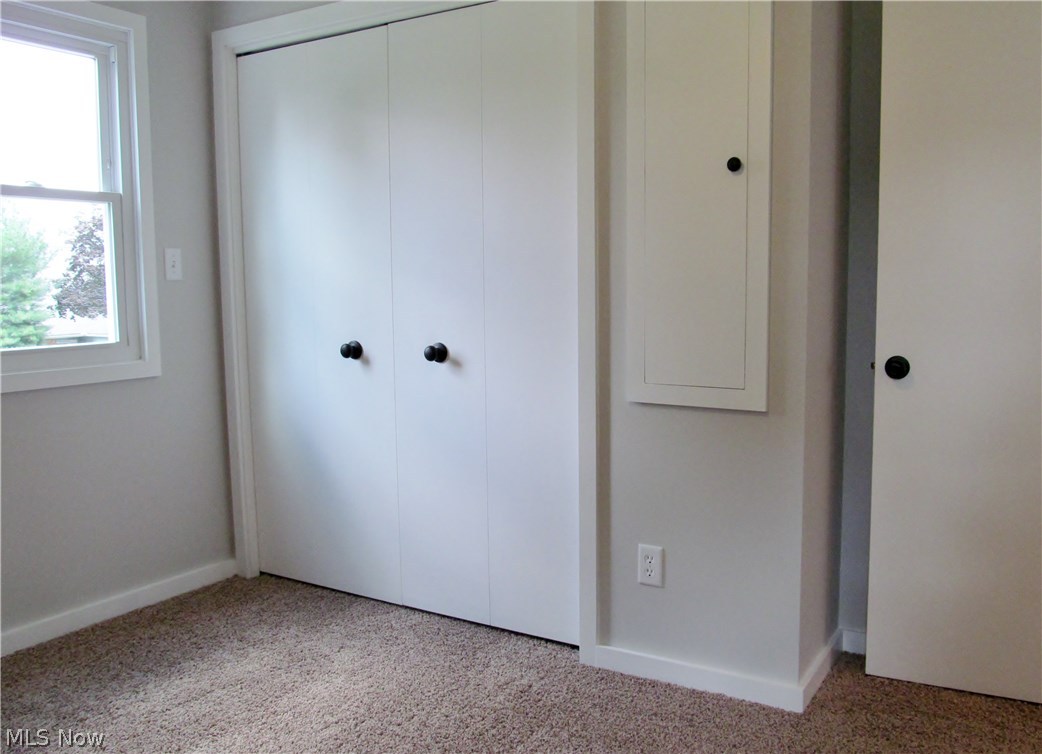 606 Caine Road Akron, OH 44312 - Photo 18 of 33 1st Floor Rear Bedroom