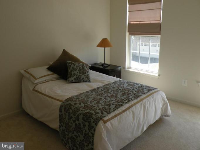 7812 Callington Way Hanover, MD 21076 - Photo 20 of 26 Bedroom #3
