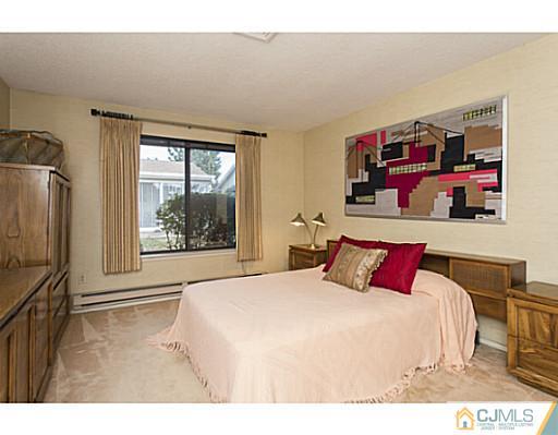 228 Convent Road Monroe Township, NJ 08831 - Photo 14 of 25 Gallery Image 14