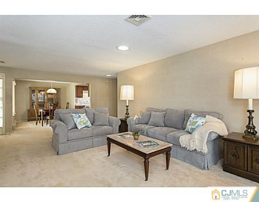 228 Convent Road Monroe Township, NJ 08831 - Photo 4 of 25 Gallery Image 4