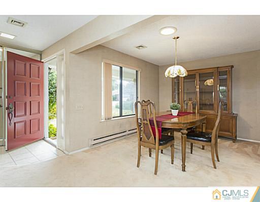 228 Convent Road Monroe Township, NJ 08831 - Photo 5 of 25 Gallery Image 5