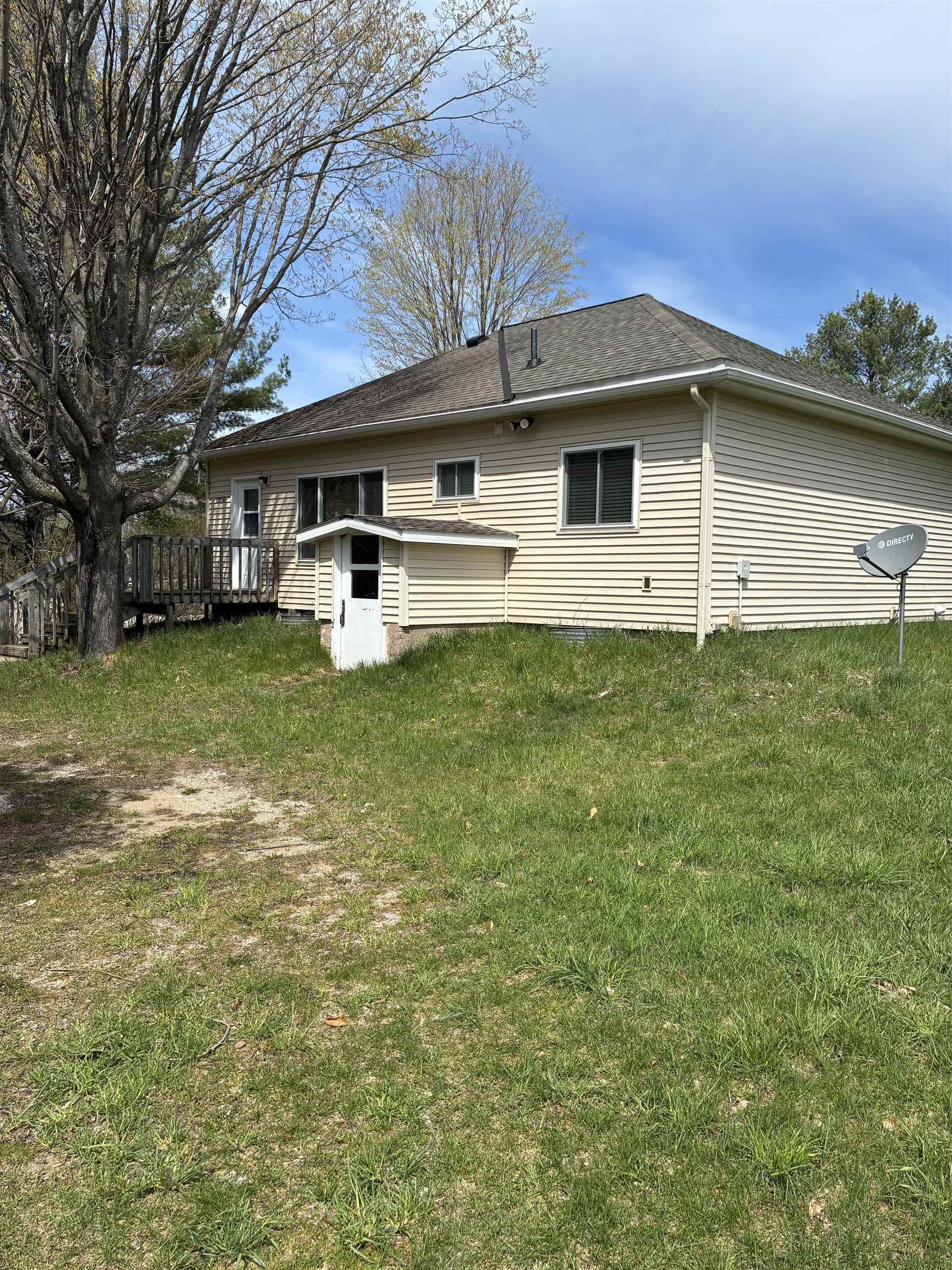 12850 Miller Road Rapid City, MI 49676 - Photo 27 of 41