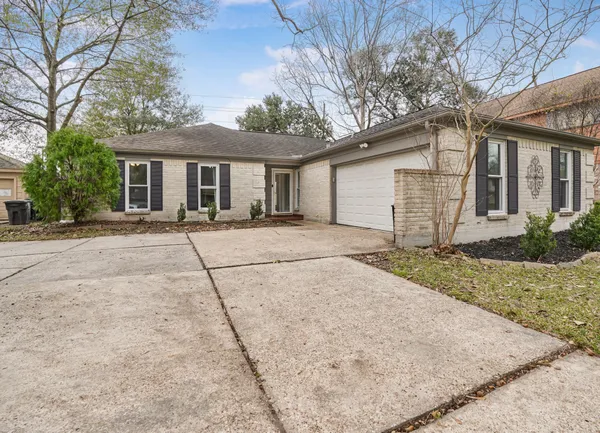 $240,000 | 5710 Green Timbers Drive, Humble, TX 77346