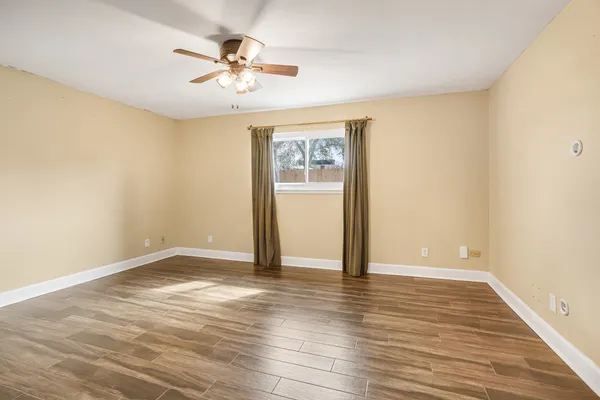 $240,000 | 5710 Green Timbers Drive, Humble, TX 77346