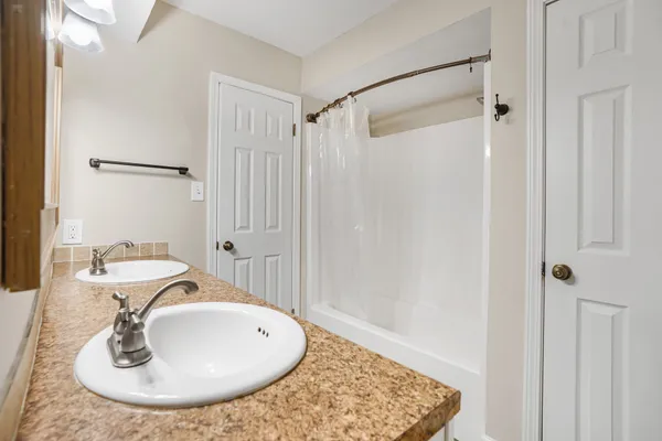 $240,000 | 5710 Green Timbers Drive, Humble, TX 77346