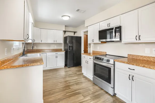 $240,000 | 5710 Green Timbers Drive, Humble, TX 77346
