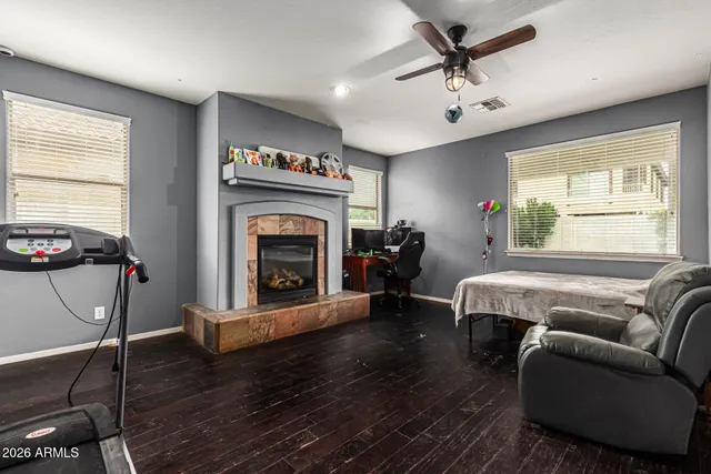 $698,000 | 8606 West Morten Avenue, Glendale, AZ 85305