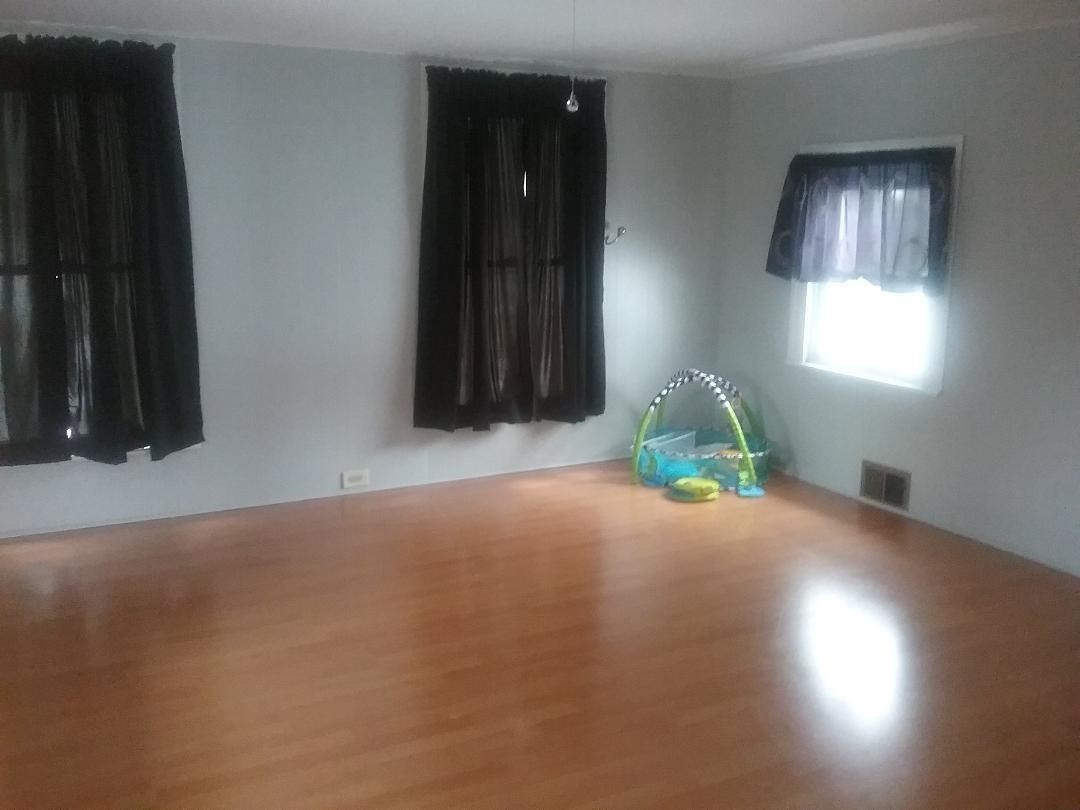 515 South Vernon Road Corunna, MI 48817 - Photo 16 of 22 21435705-15.JPG