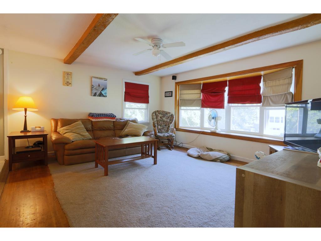 12 Doris Street Derry, NH 03038 - Photo 4 of 25 Gallery Image 4
