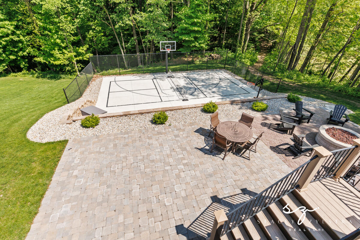 4381 Walter Road Wayland, MI 49348 - Photo 38 of 56 IMG_1010