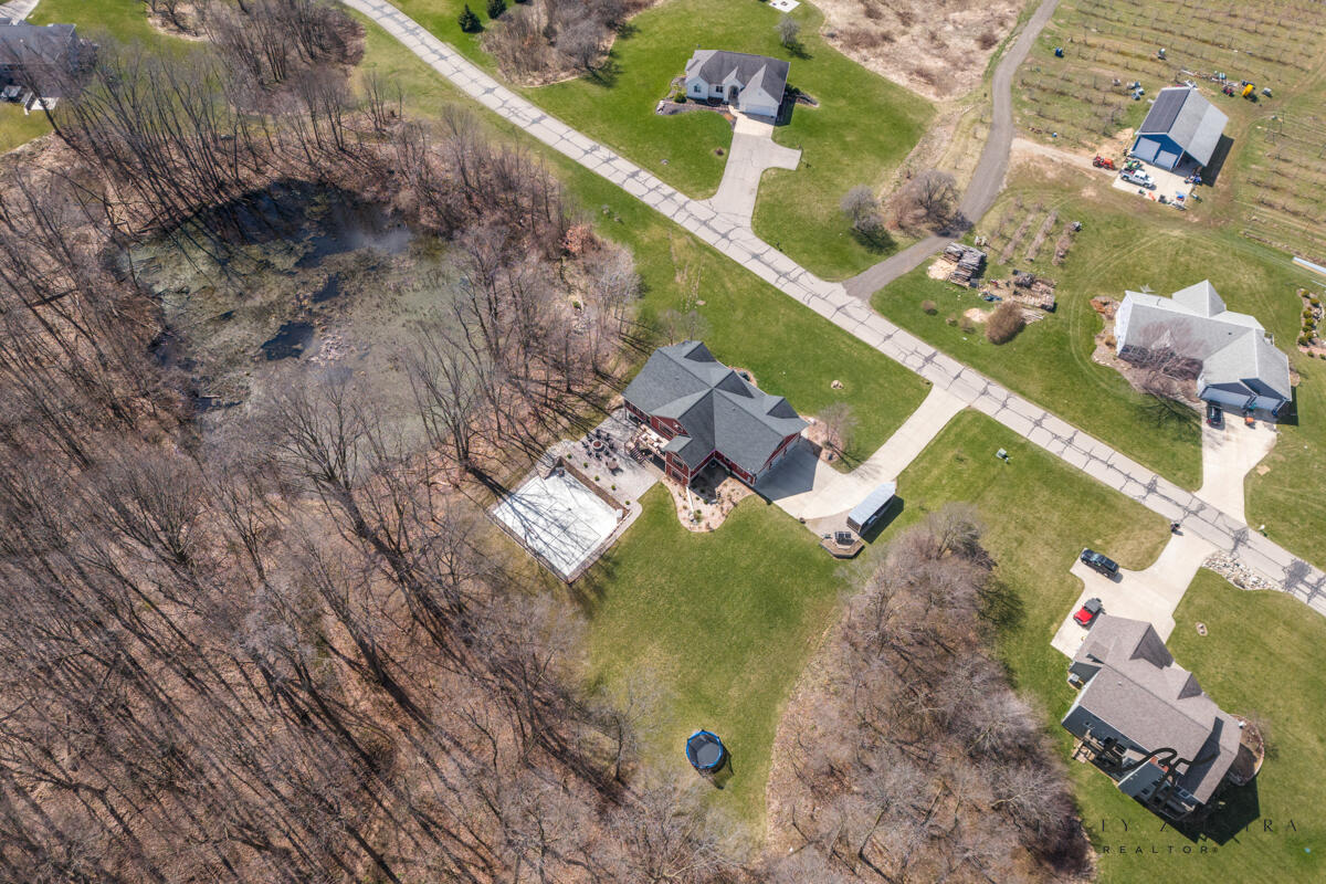 4381 Walter Road Wayland, MI 49348 - Photo 52 of 56 IMG_1042