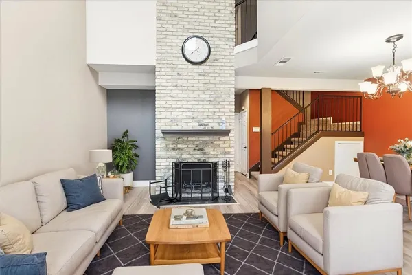 $325,000 | 10819 Crown Colony Drive, Unit 40, Austin, TX 78747