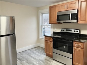 952 Temple Street, Unit 2 Whitman, MA 02382 - Photo 3 of 15