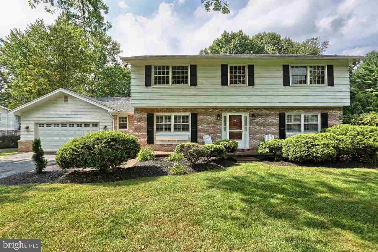 1534 Appletree Road Harrisburg, PA 17110 - Photo 1 of 25 Gallery Image 1