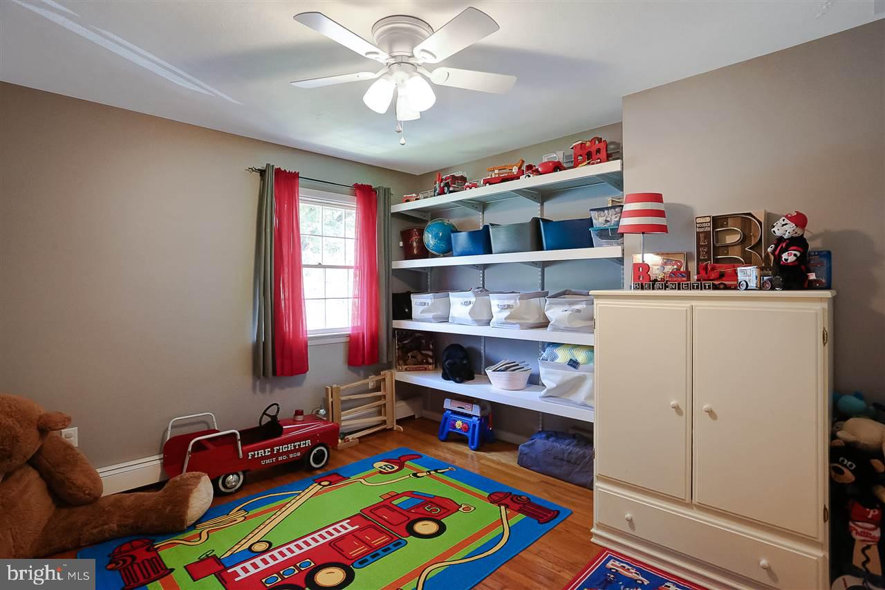 1534 Appletree Road Harrisburg, PA 17110 - Photo 18 of 25 Gallery Image 18