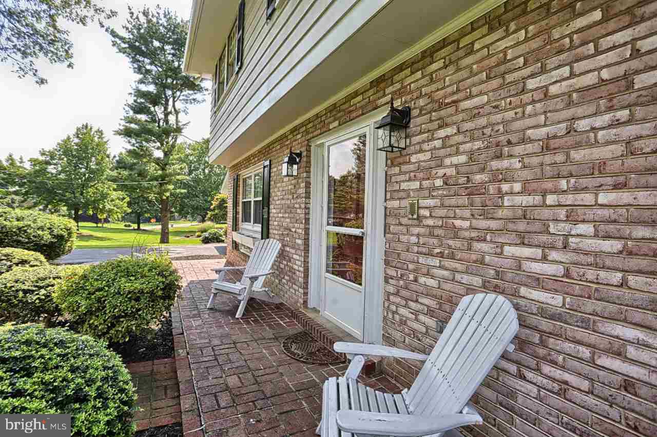 1534 Appletree Road Harrisburg, PA 17110 - Photo 3 of 25 Gallery Image 3