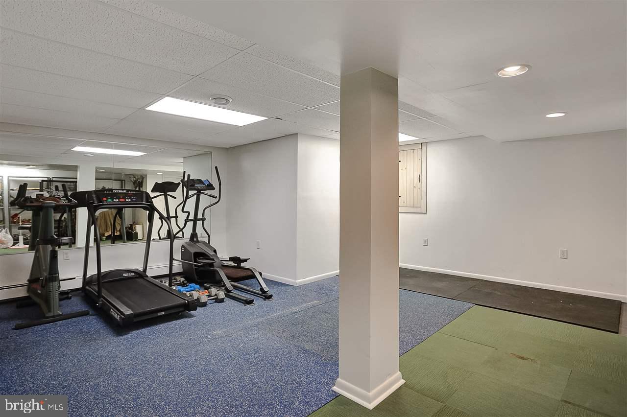 1534 Appletree Road Harrisburg, PA 17110 - Photo 22 of 25 Gallery Image 22