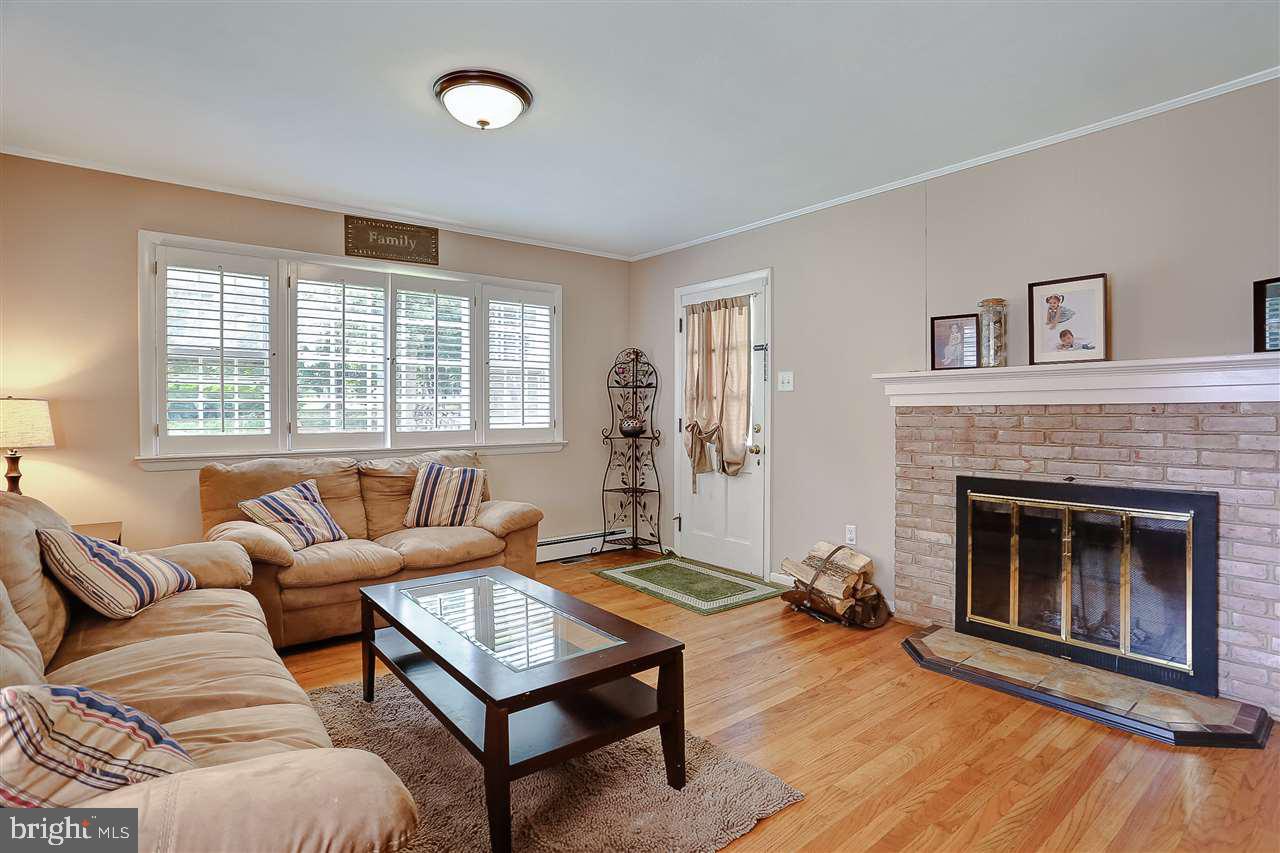 1534 Appletree Road Harrisburg, PA 17110 - Photo 8 of 25 Gallery Image 8