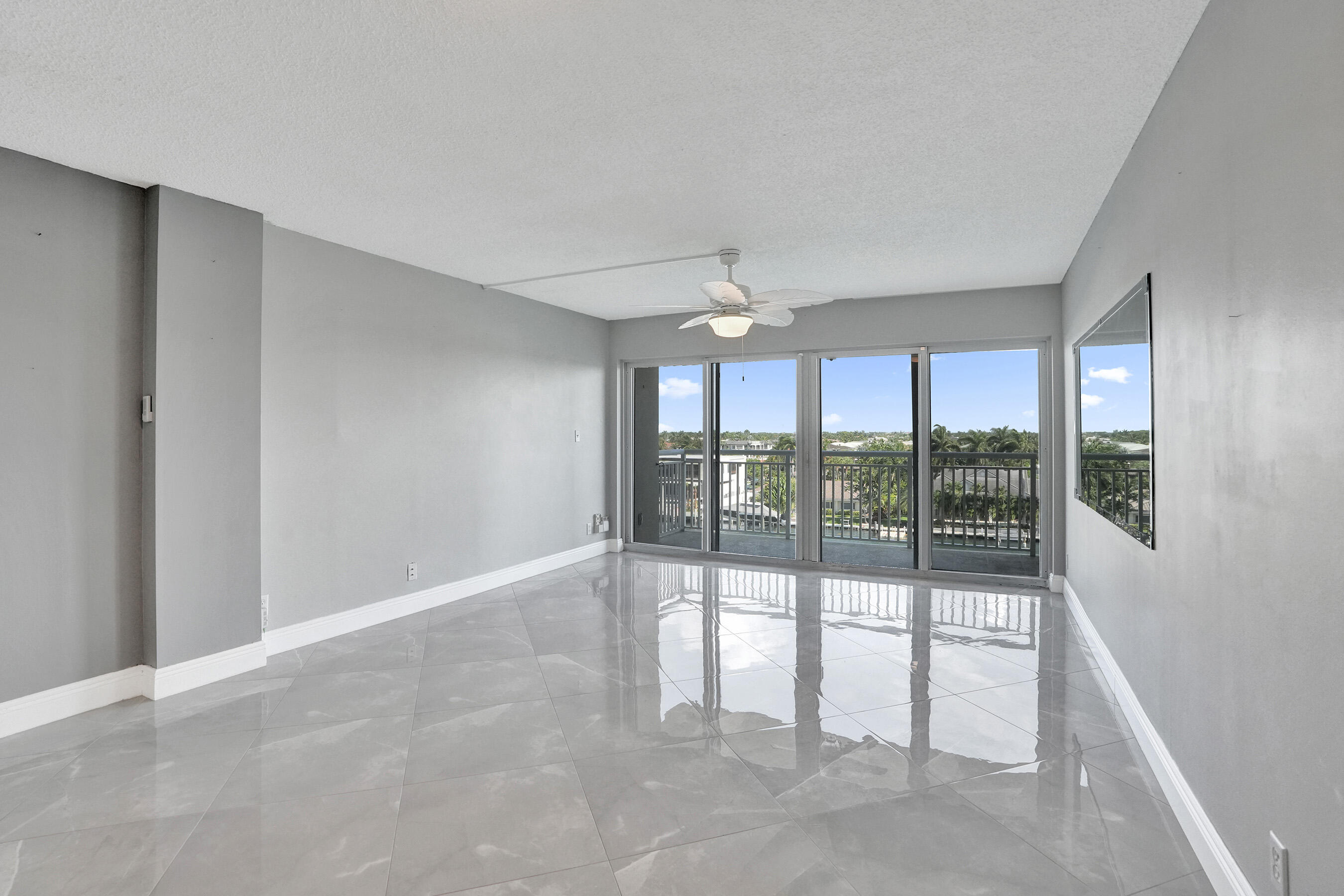 2611 North Riverside Drive, Unit 604 Pompano Beach, FL 33062 - Photo 18 of 72 DSC07821